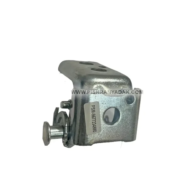 لولا بالا درب راست تارا ایساکو